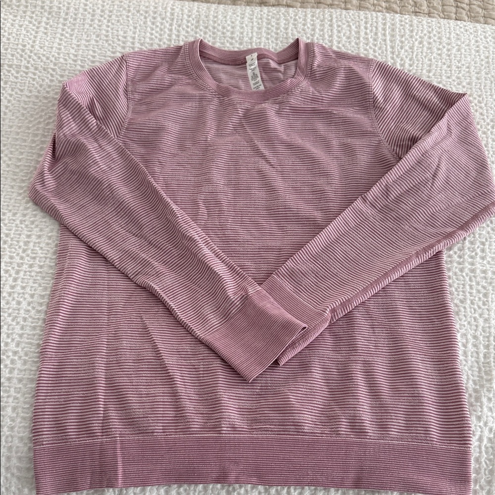 Lululemon Pink Striped Swiftly 8